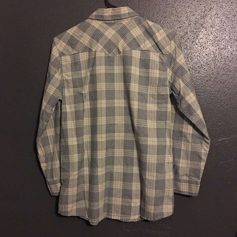 NWOT LEVIS button down - Picture 2 of 5